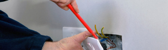 How Safe is an Ungrounded Outlet?